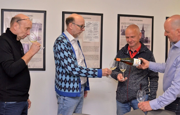 Miskolci Borklub chardonnay kóstoló. Fotó: Osztie Tibor