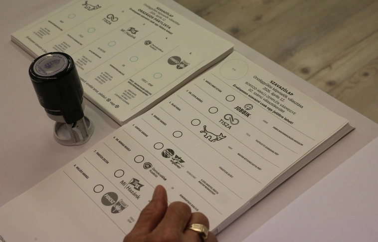 Fagyban indult a szavazás. Fotó: Juhász Ákos