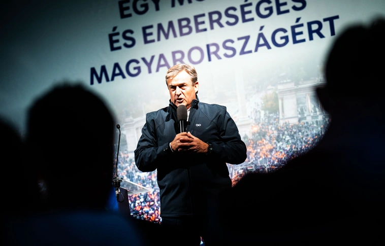 Kapitány István Miskolcon, a Hősök Terén