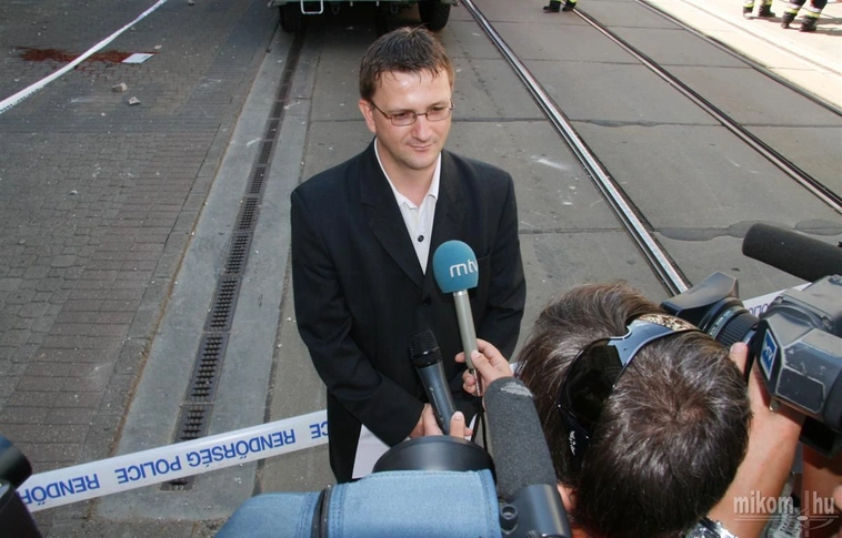 "Esszencia gitár játék" és utcatánc