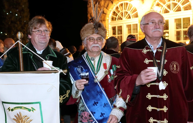 István Nádor Borlovagrend jótékonysági gálavacsora - megnyitó