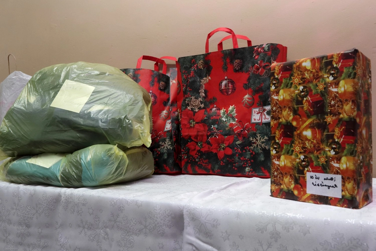 búzatéri piac adomány vöröskereszt