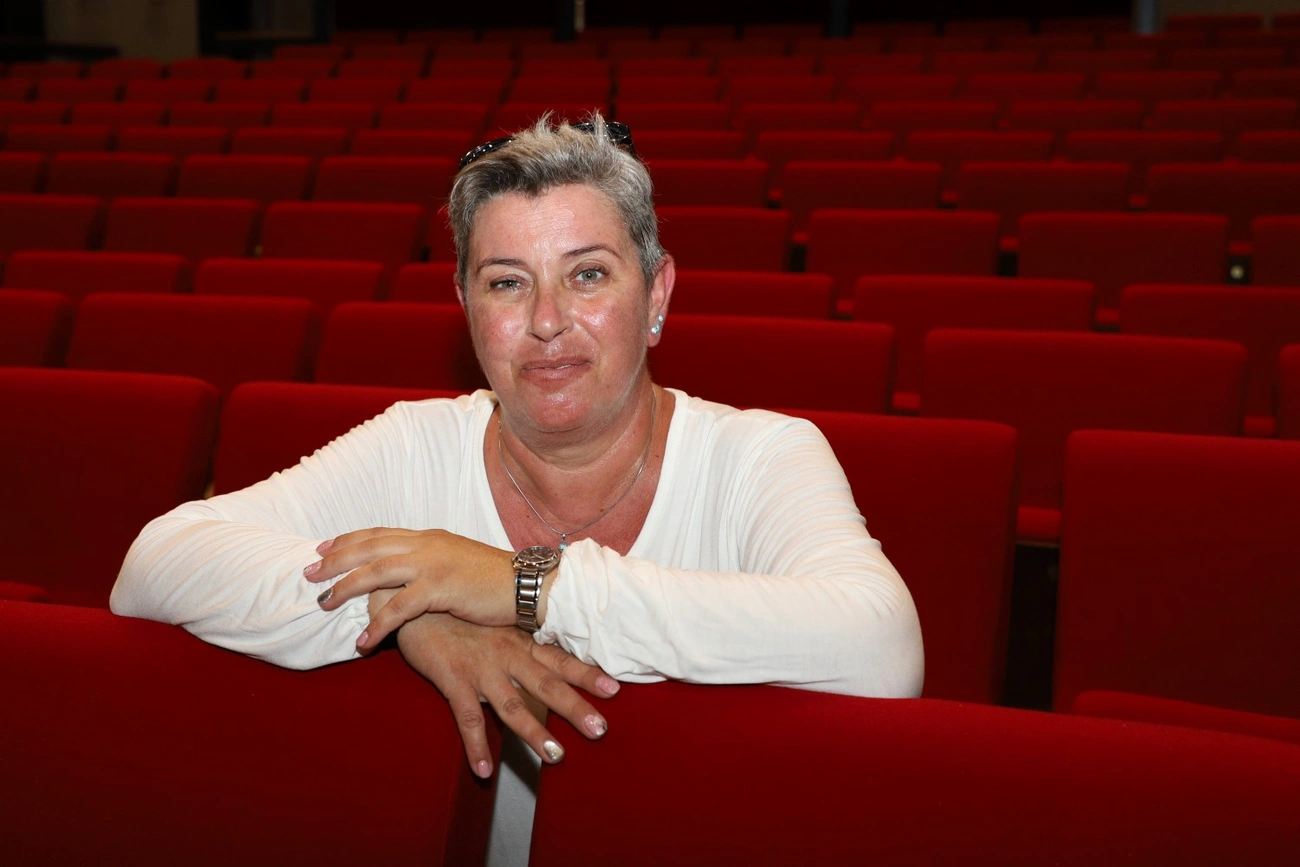 temesvári éva csodamalom bábszínház