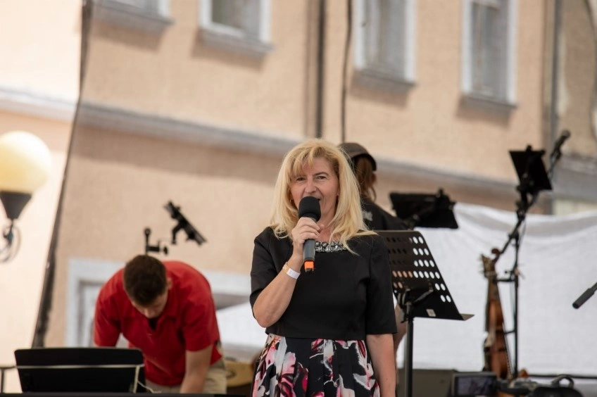 Hangóné Birtha Belinda, az Avasi református gyülekezet ref. lelkésze