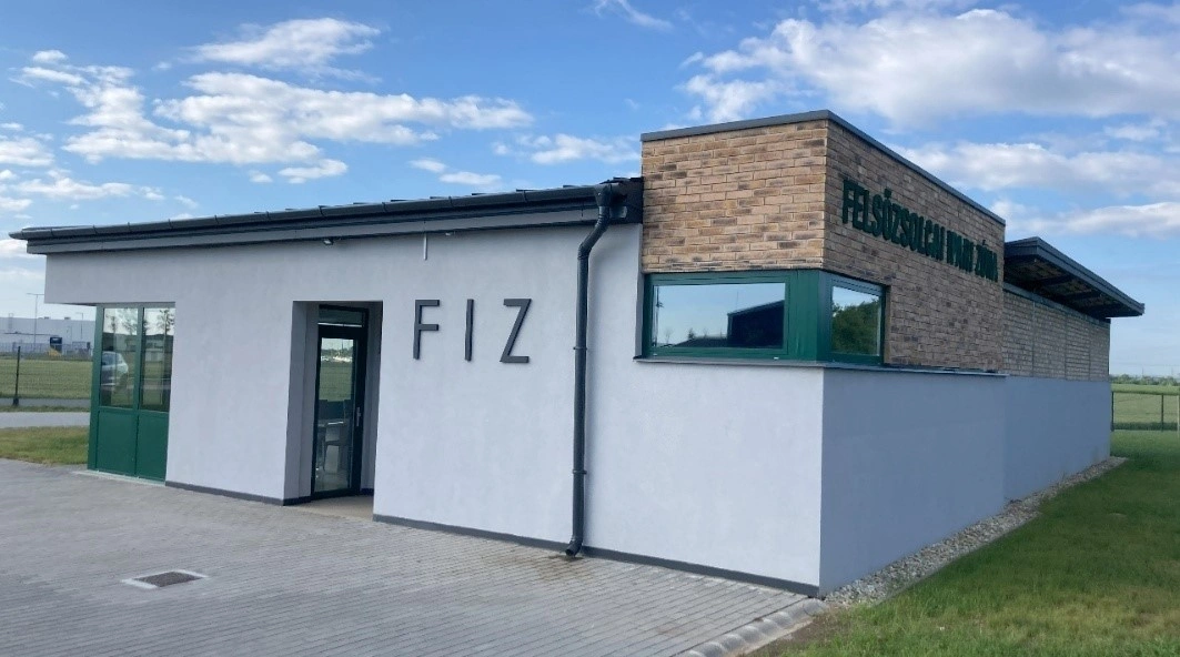 FIZ_főépület
