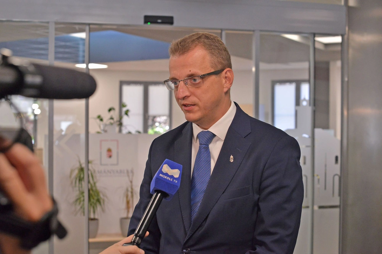 Alakszai Zoltán főispán