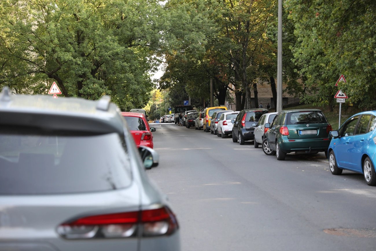 lakossagi_forum_szentpeteri_kapu_parkolas_250904_ja-4.JPG