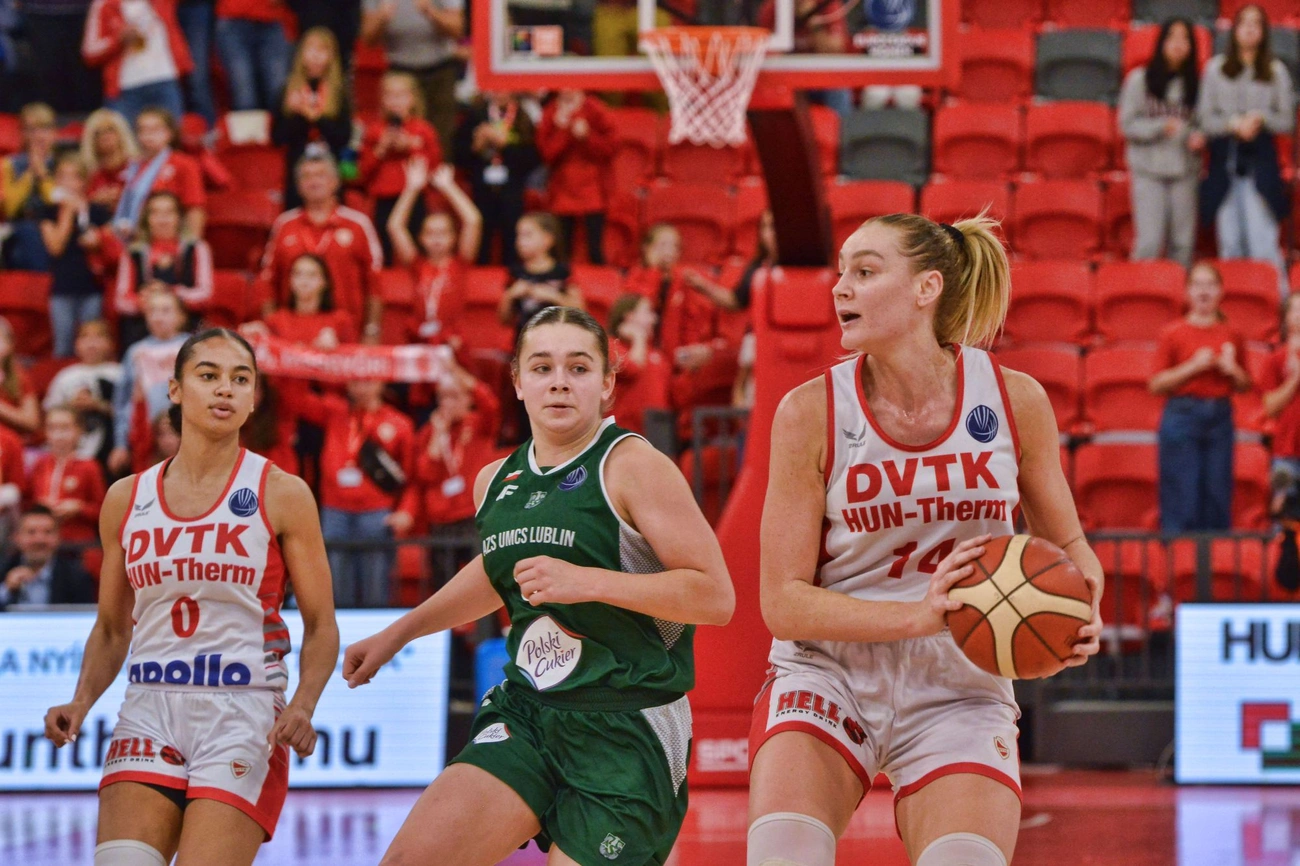 DVTK - Lublin, Aho Tyra, Monika Grigalauskyte Fotó: FIBA