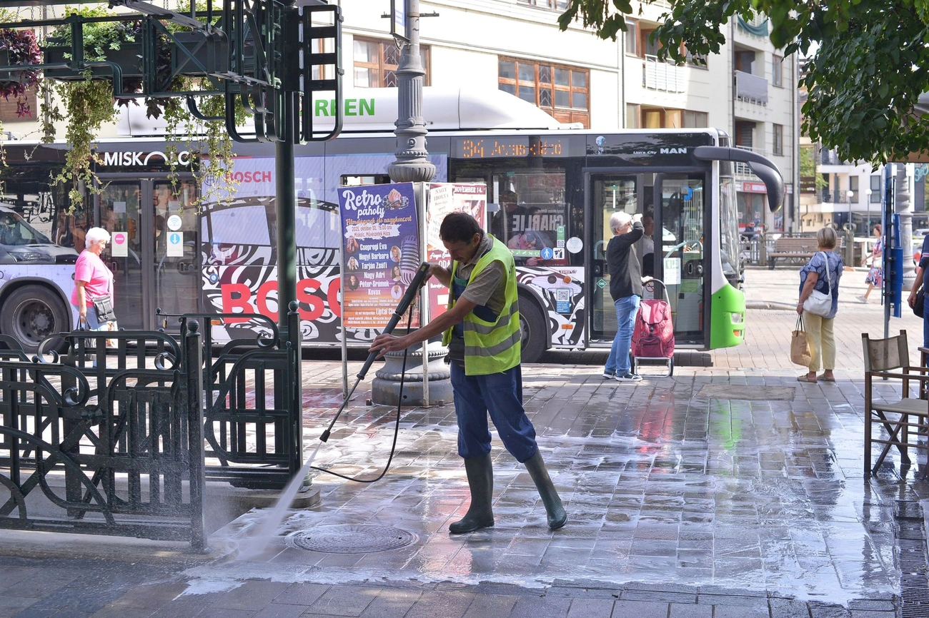 szinva_terasz_takaritas_20250923-ot_17.jpg
