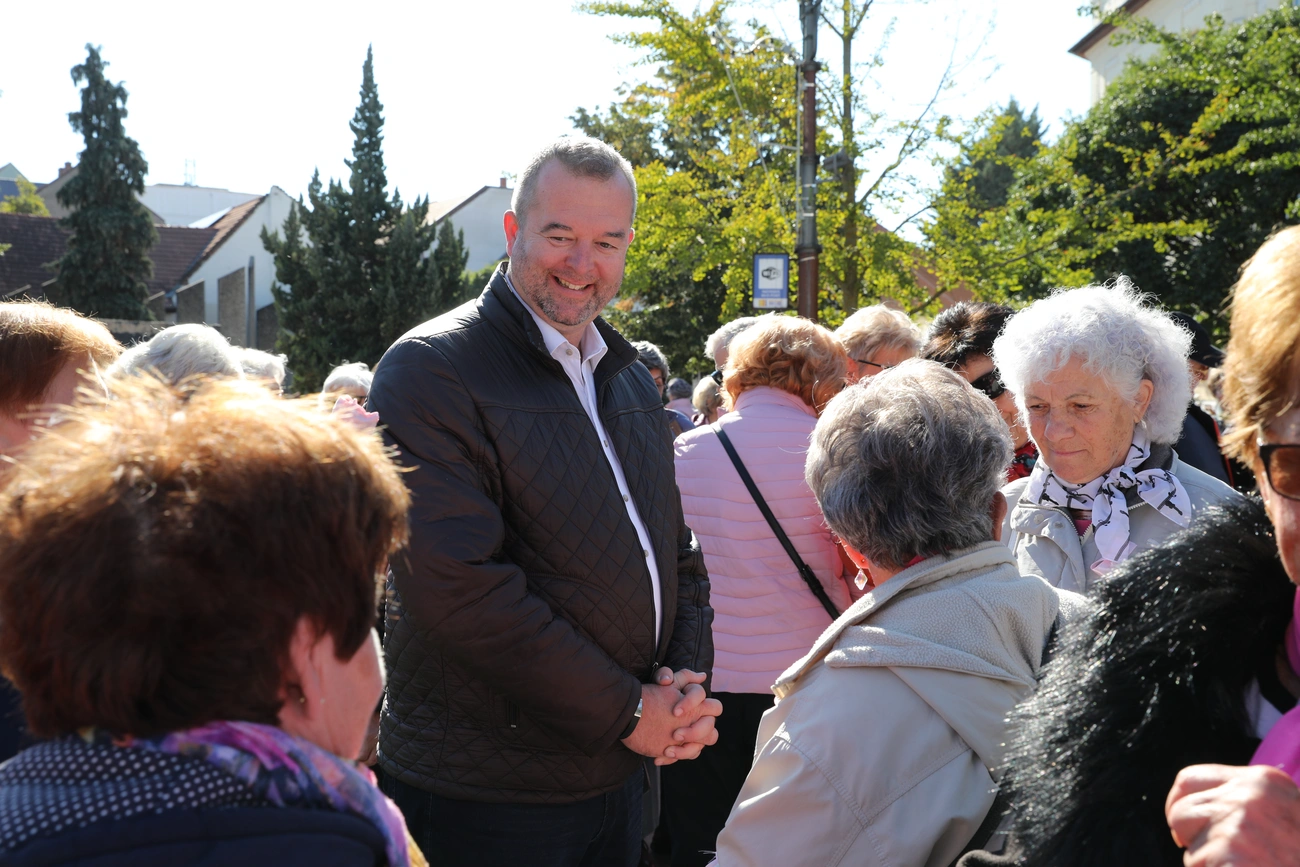 rozsaszin_szalagos_seta_251004_ja-24.JPG
