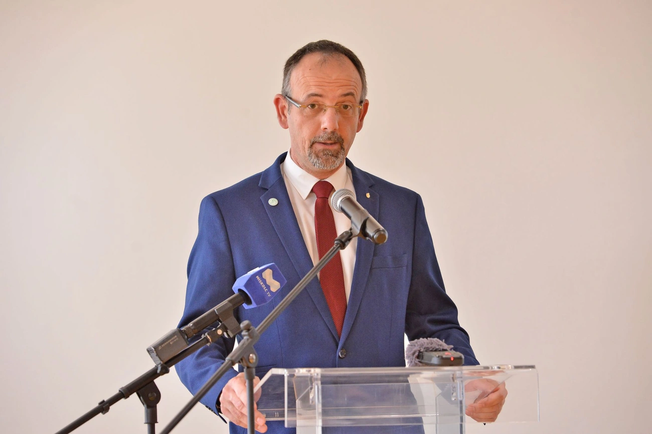 Szilágyi Roland, kínai együttműködés