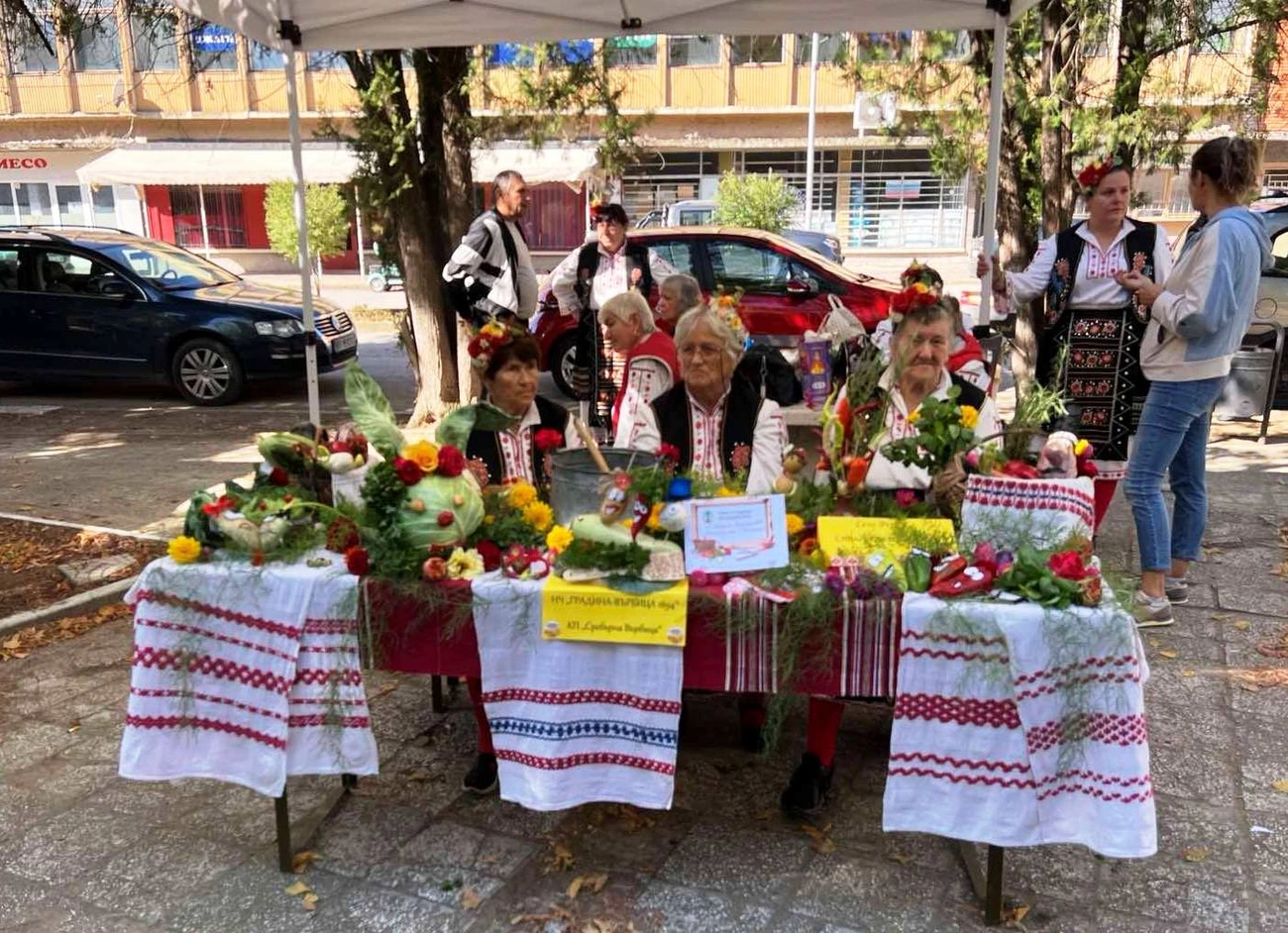 Kertészek Ünnepe Dragonovoban, Bolgár hírek Facebook