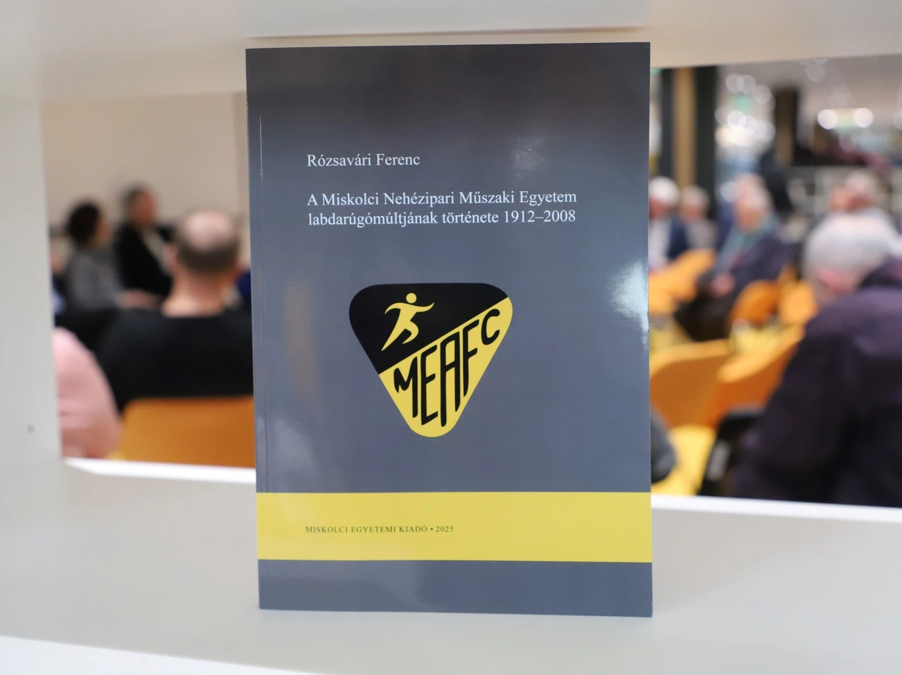 : meafc_konyvbemutato_251127ml-8.JPG