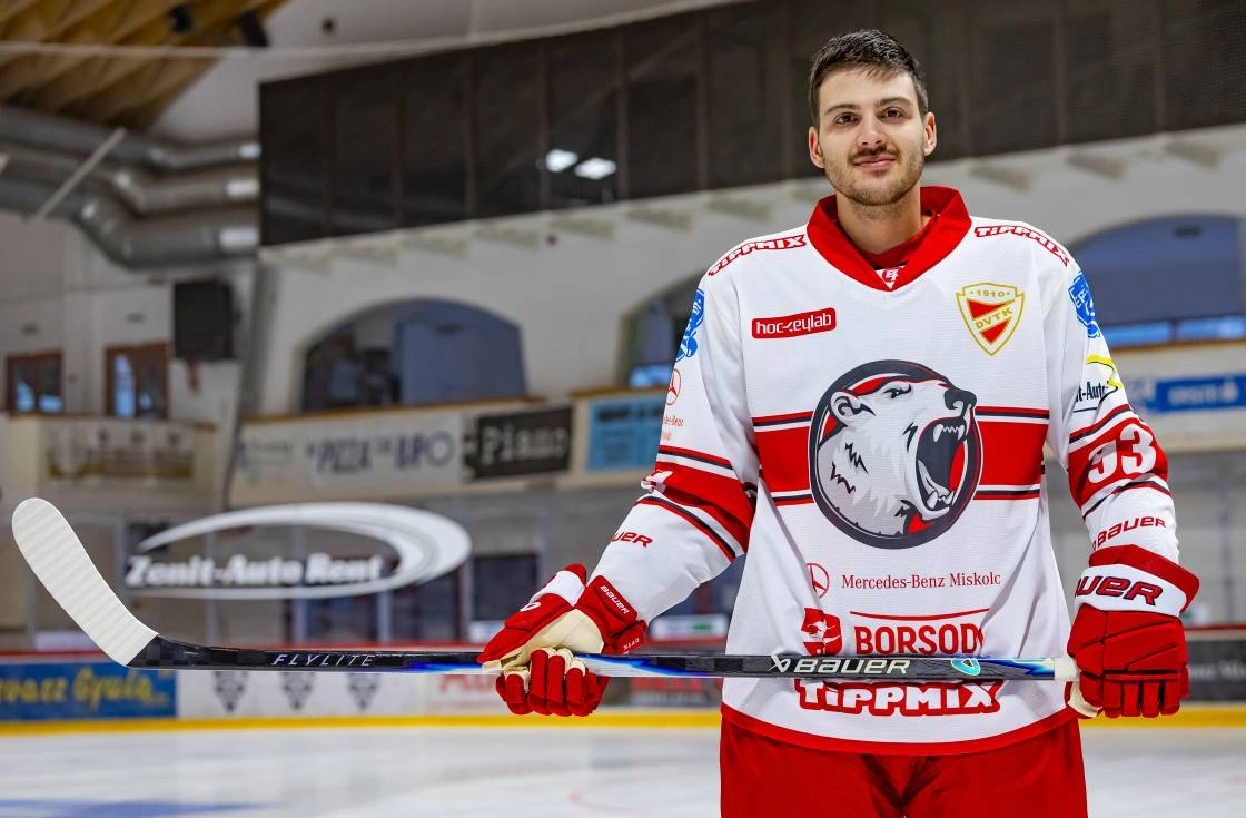 rre: jegkorong-mirko-djumic.jpg