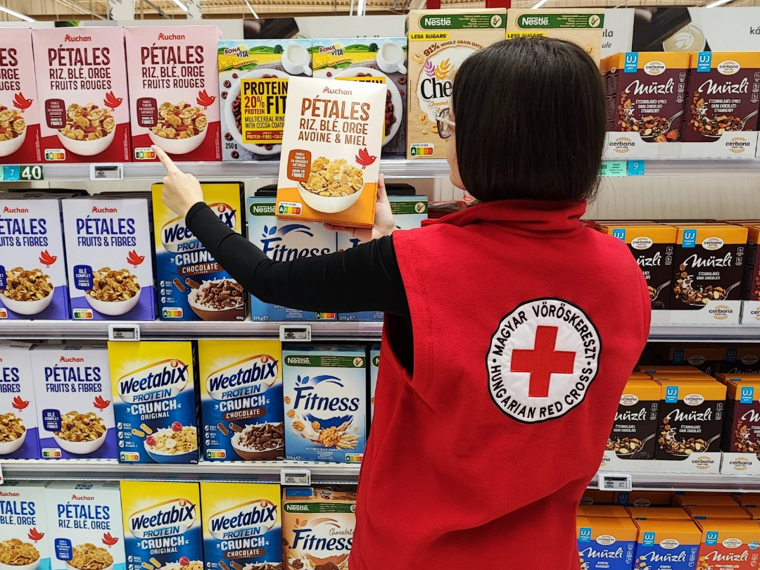 2024.11.18_auchan-adomanygyujto-kampanyhoz-fotozas_fotos-szabo-virag-139-1.png
