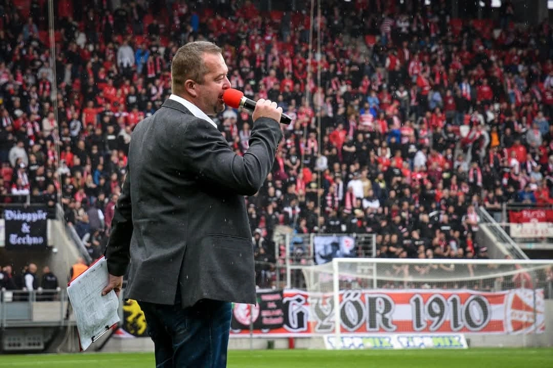 Hollósy András a DVTK hangja