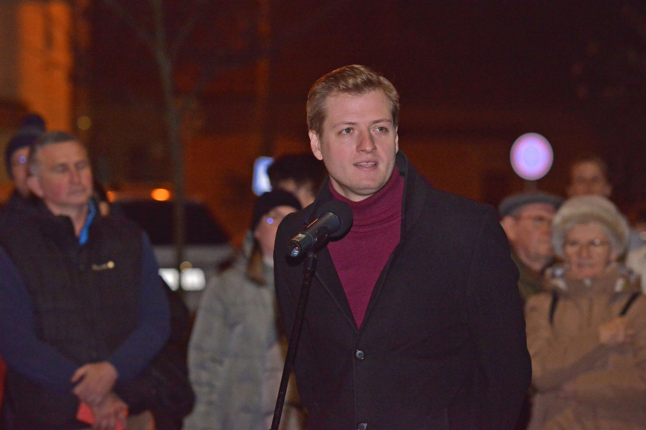 diósgyőri gyertyagyújtás