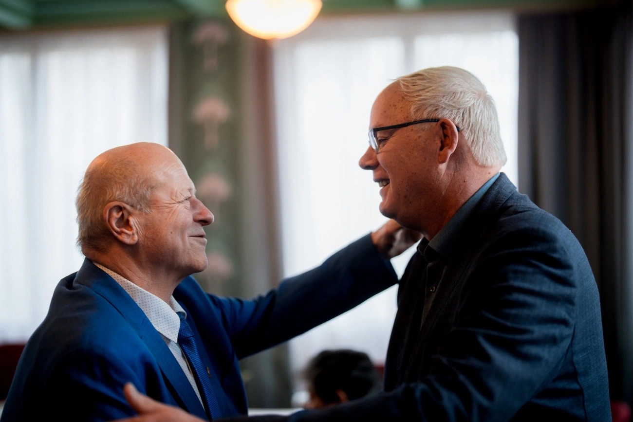 : jonyer-es-wladar.jpg