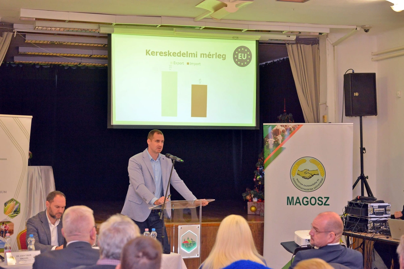 Dr. Cseh Tibor András, a NAK alelnöke és a MAGOSZ főtitkára. Fotó: Osztie Tibor