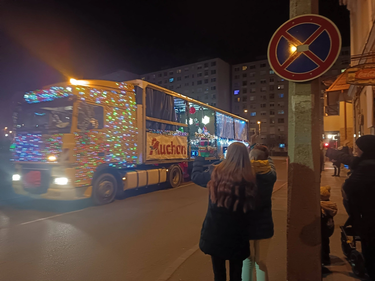 Miskolci Fényfelvonulás Nagy Lajos út