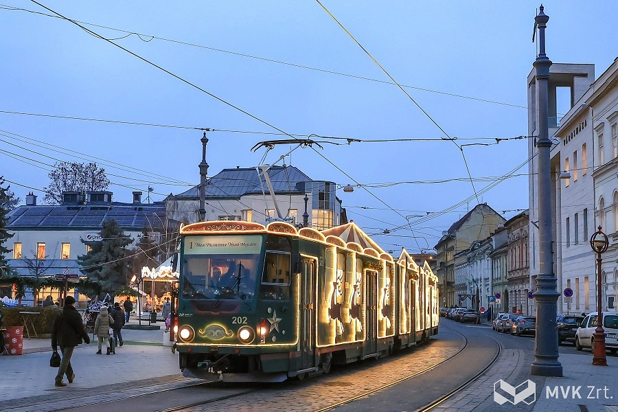 0adventi_villamos_mvk.jpg