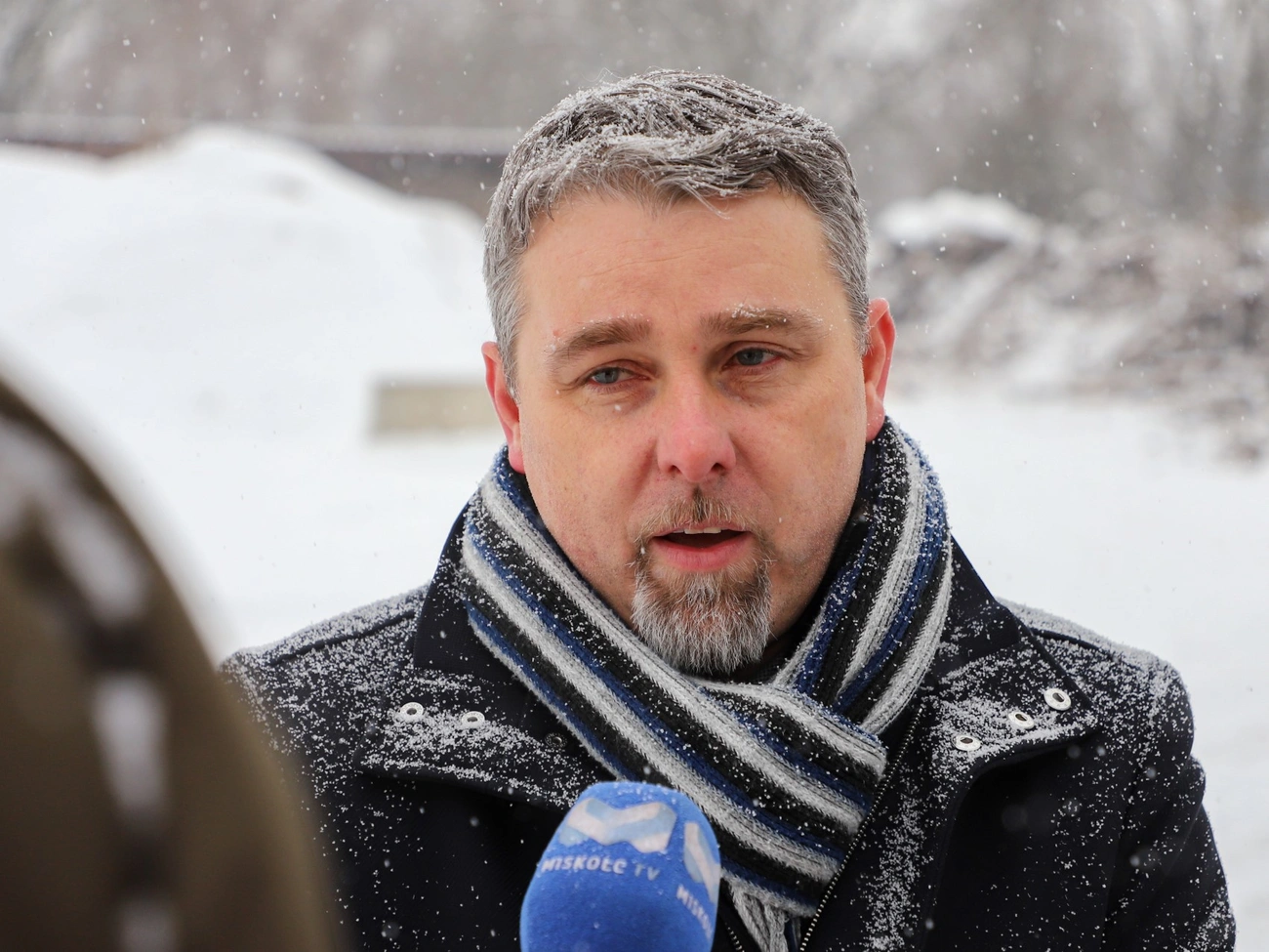 Csordás László a hómunkákról. Fotó: Mocsári László