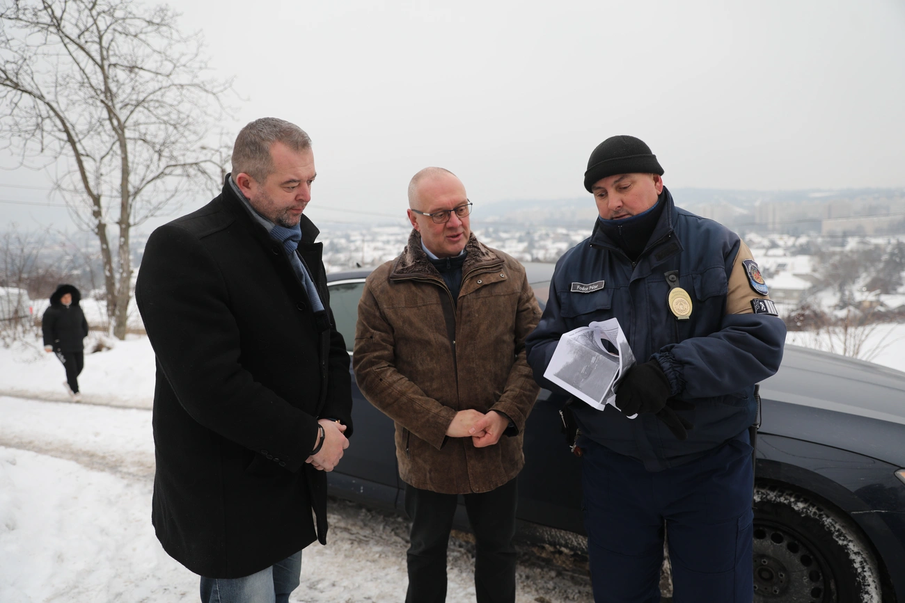rendészeti ellenőrzés a Hideg soron. Fotók: Juhász Ákos