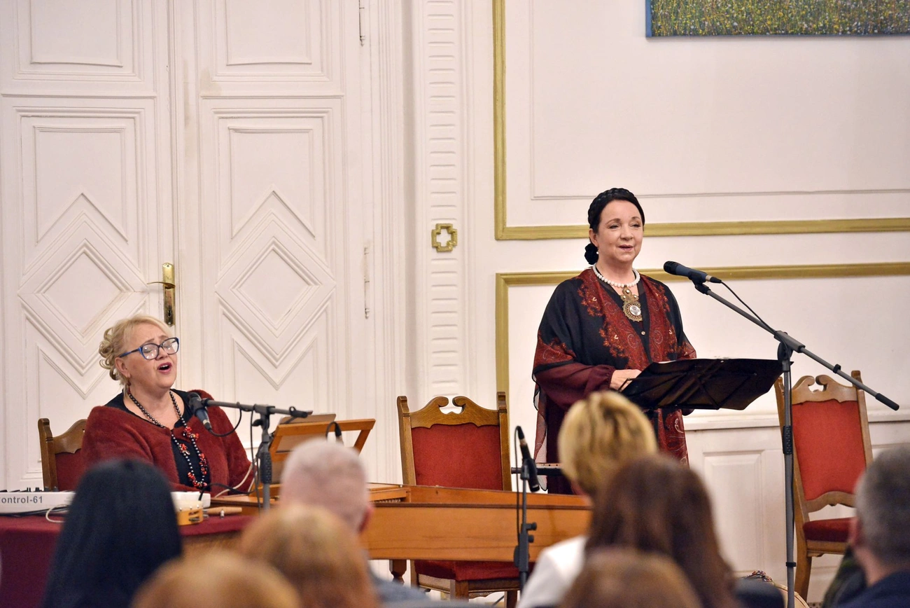 Sebestyén Márta és Andrejszki Judit „Ritka kertben” című lélekemelő koncertje. Fotó: Osztie Tibor