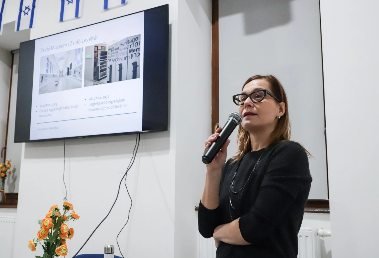 Toronyi Zsuzsanna, a budapesti zsidó múzeum főigazgatójának előadása. Fotó: Mocsári László