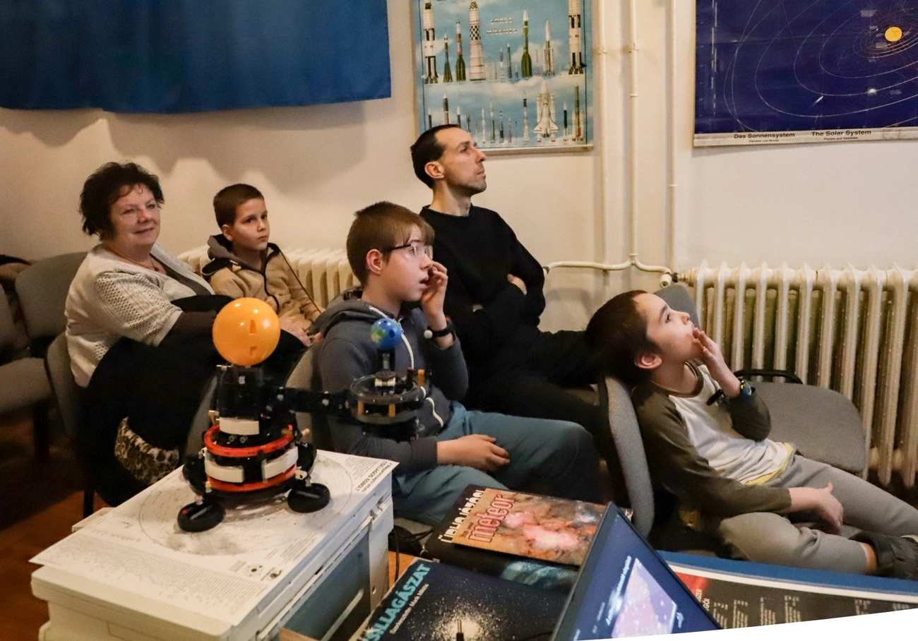 Csillagászati előadás a Szabó Gyula Csillagvizsgálóban. Fotó: Mocsári László