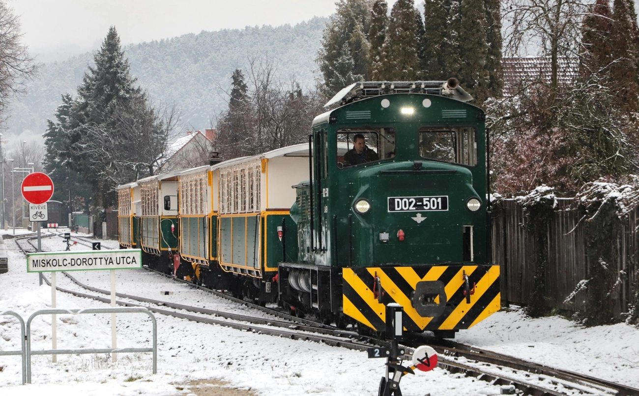 Zúzmara Expressz. Fotó: Mocsári László