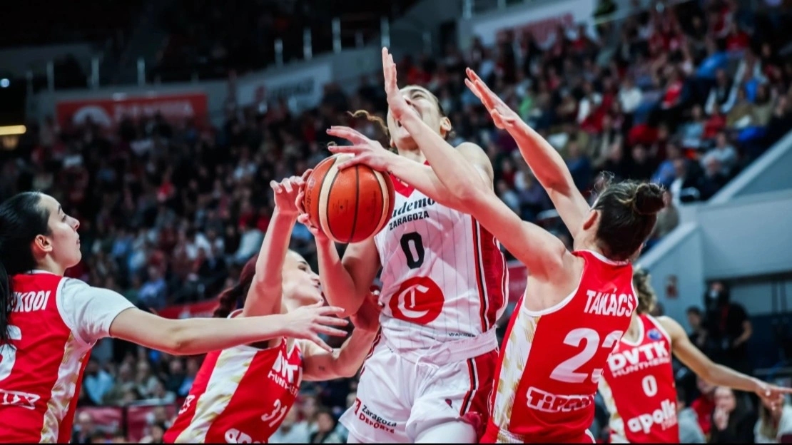 Casademont Zaragoza - DVTK HunTherm Fotó: FIBA
