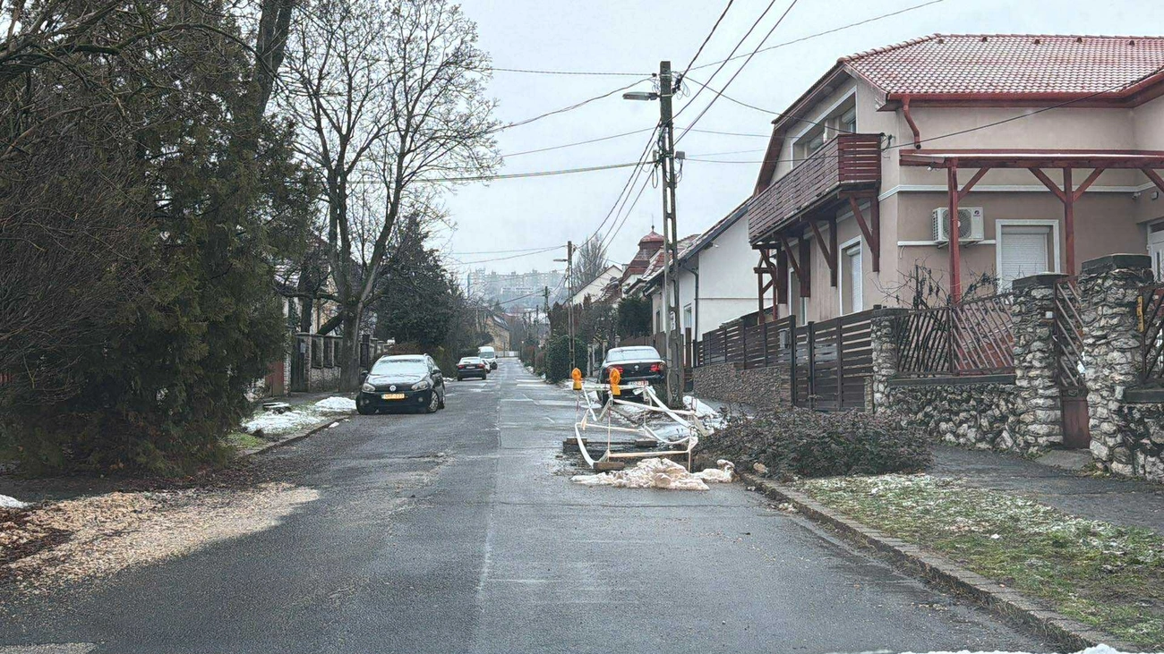 Közlekedési információ. Fotó: Miskolci Városgazda Facebook