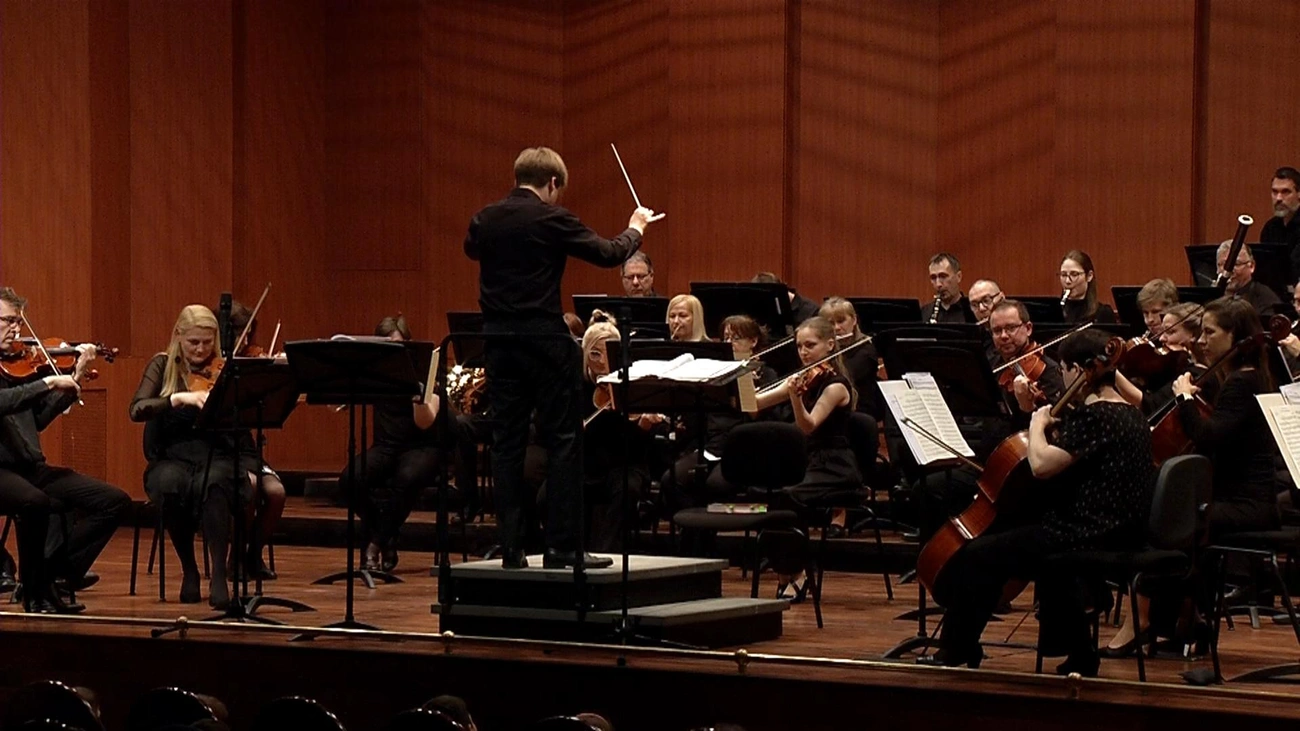 rendhagyoenekora_3.jpg (186.24 KB)