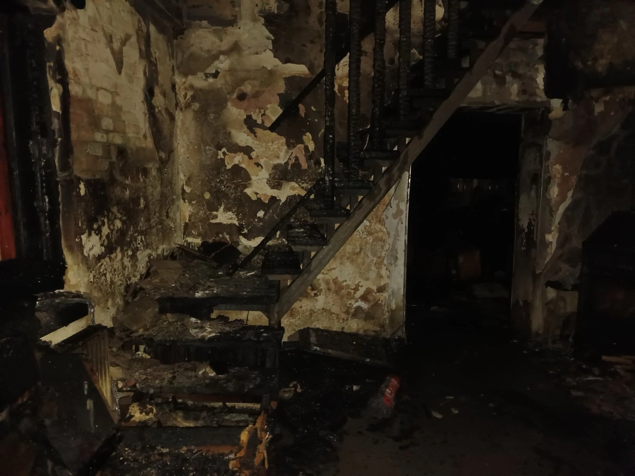 Tűz Miskolcon, Andor utca. Fotó: Matisz Viktor tű. főhadnagy / Miskolc HTP