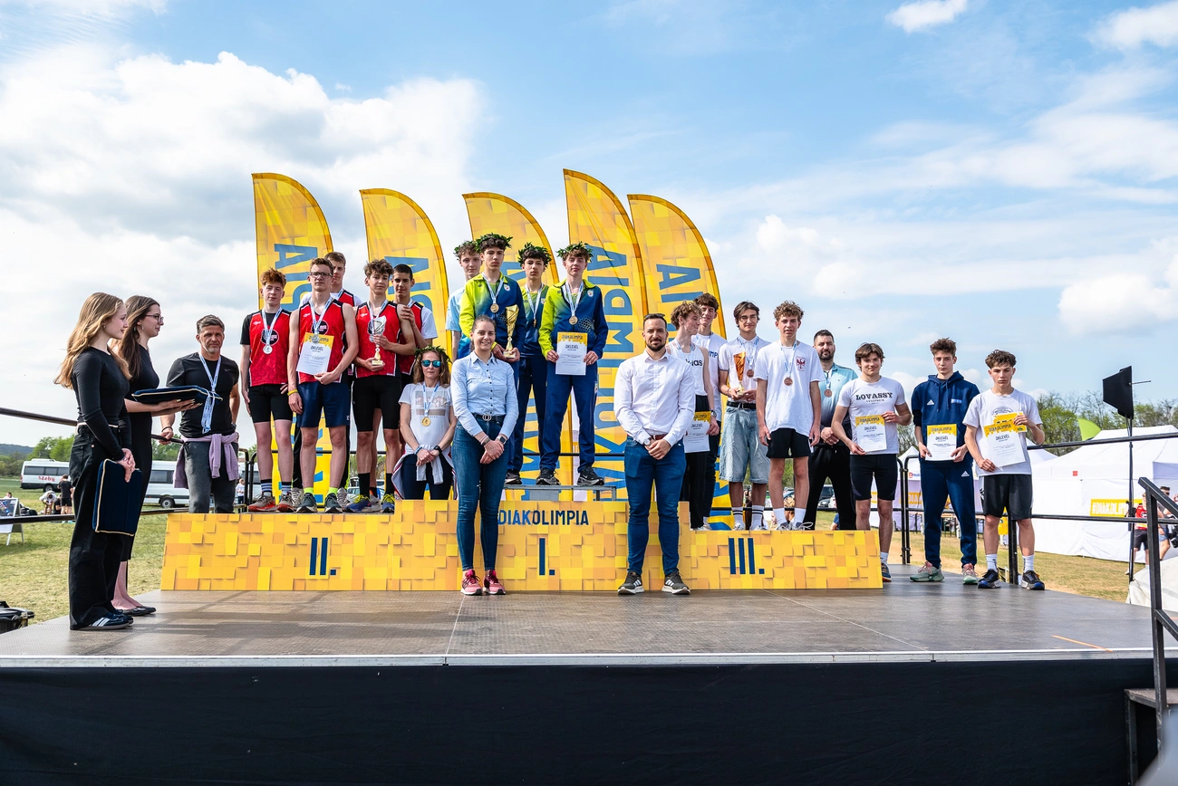 e erre: atletika-mezei-futobajnoksag.jpg