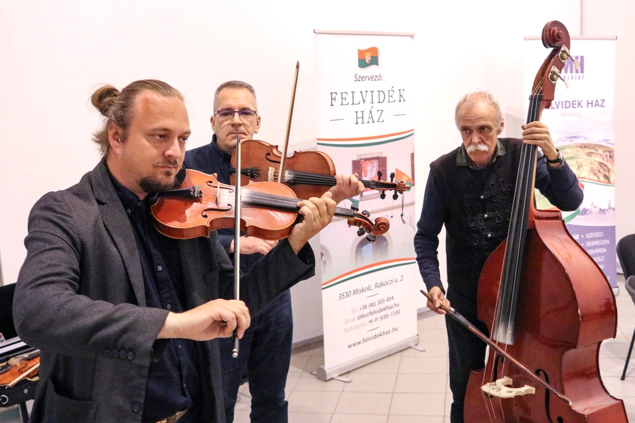 Népzenei koncert a Felvidék Házban. Fotó: Mocsári László