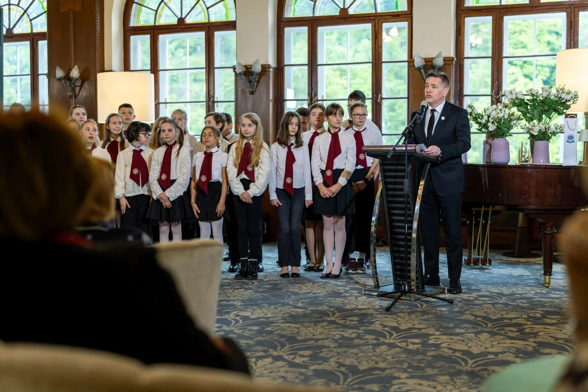Tóth-Szántai József Lions Clubok Lillafüred Fotó: Rogosz Péter