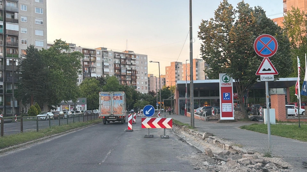 Közlekedési információ. Fotó: Miskolci Városgazda Facebook