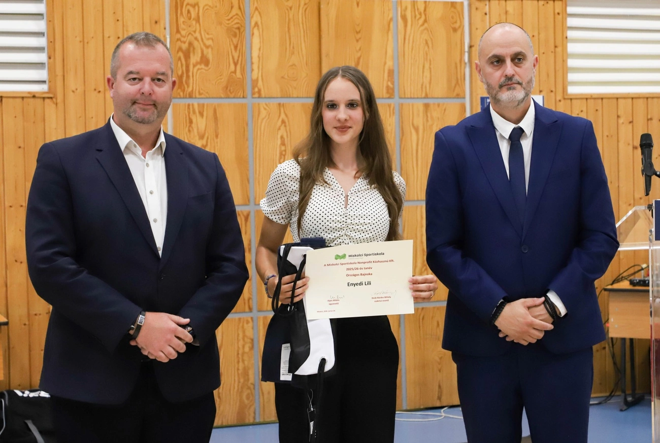Enyedi Lilit a Miskolci Sportiskola napokban tartott évzáróján is méltatták és díjazták. Fotó: Mocsári László  