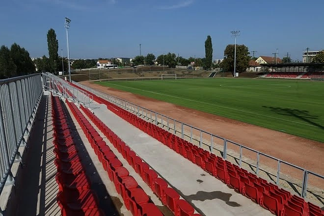 A zöld-fehérek otthona a vasutas sporttelep, a híres Kubik. Fotó: magánarchívum