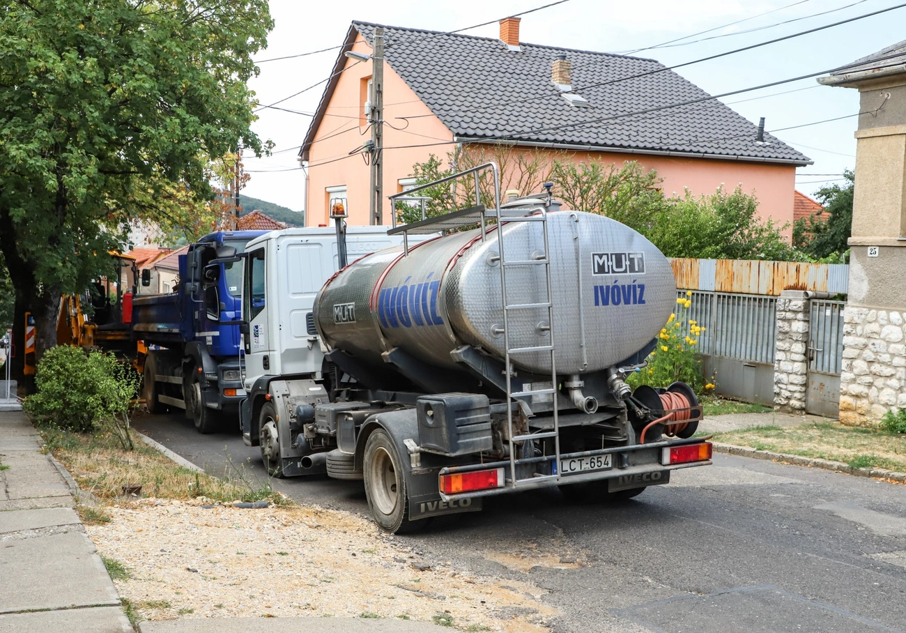 Csőtörés. Fotó: Mocsári László