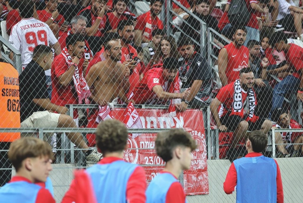 hapoel_tel_aviv_miskolc_dvtk_stadion.jpg