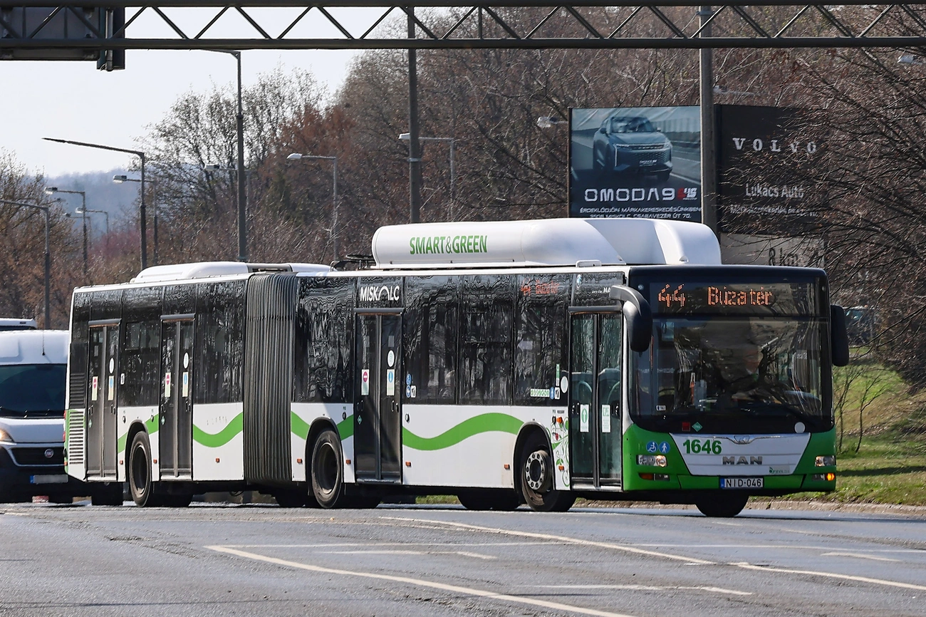 44-es busz MVK
