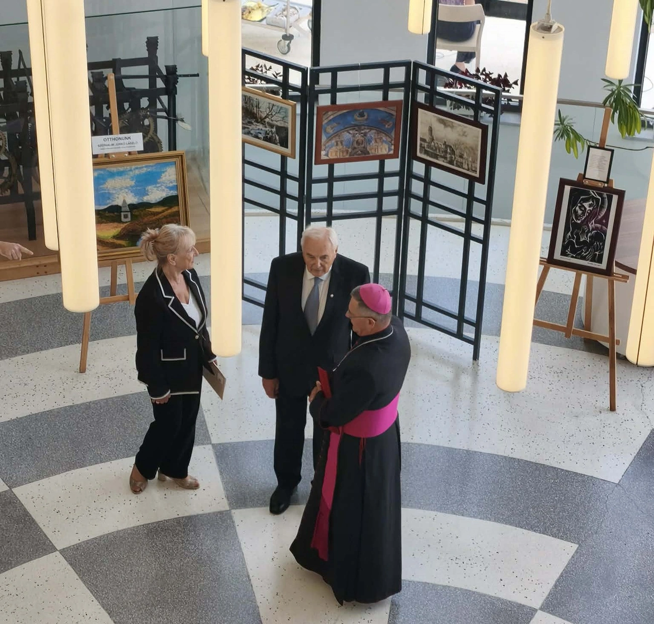 Széphalmi Jurkó László kiállítása az Ars Sacrán, Szatmárnémetiben, Fotó: magánarchívum