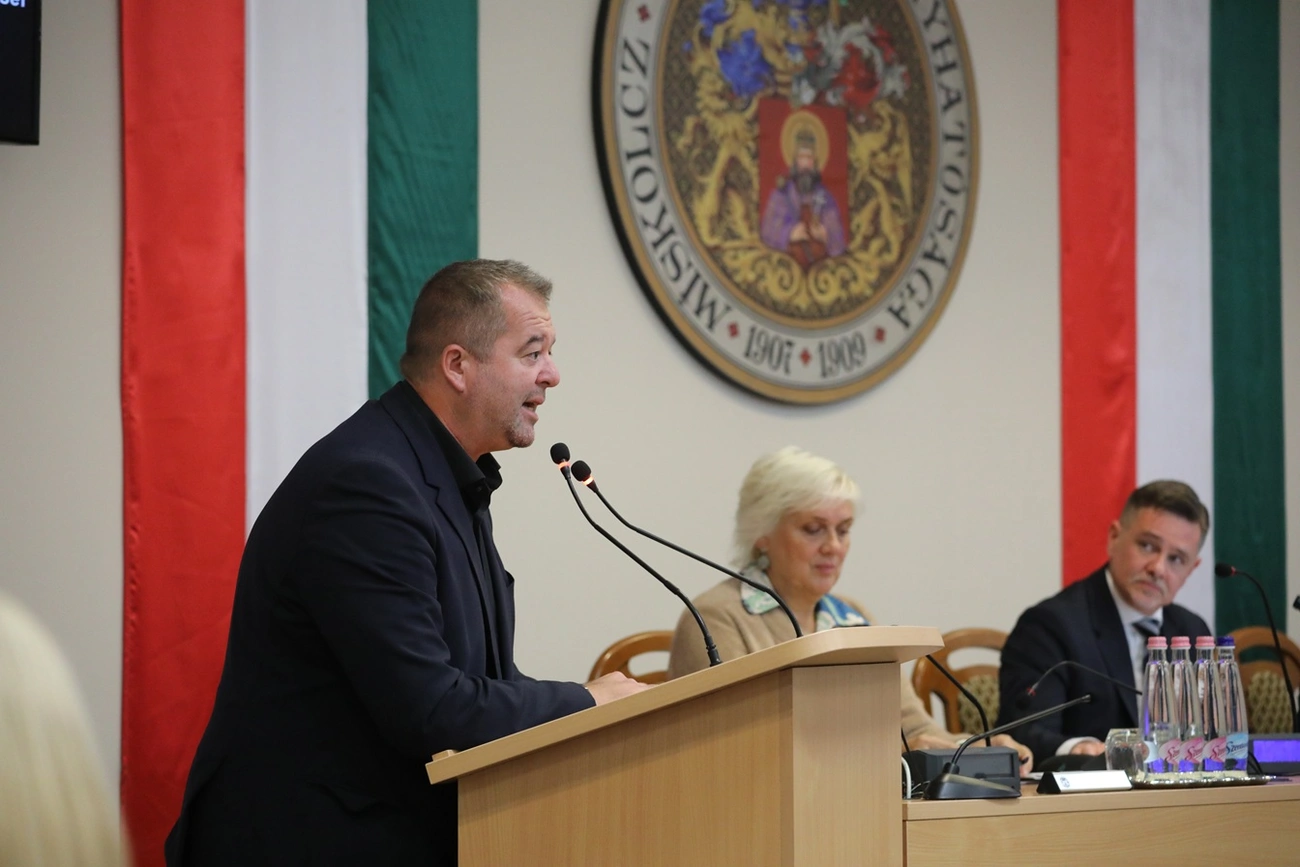 Hollósy András a közgyűlésben. Fotó: Juhász Ákos