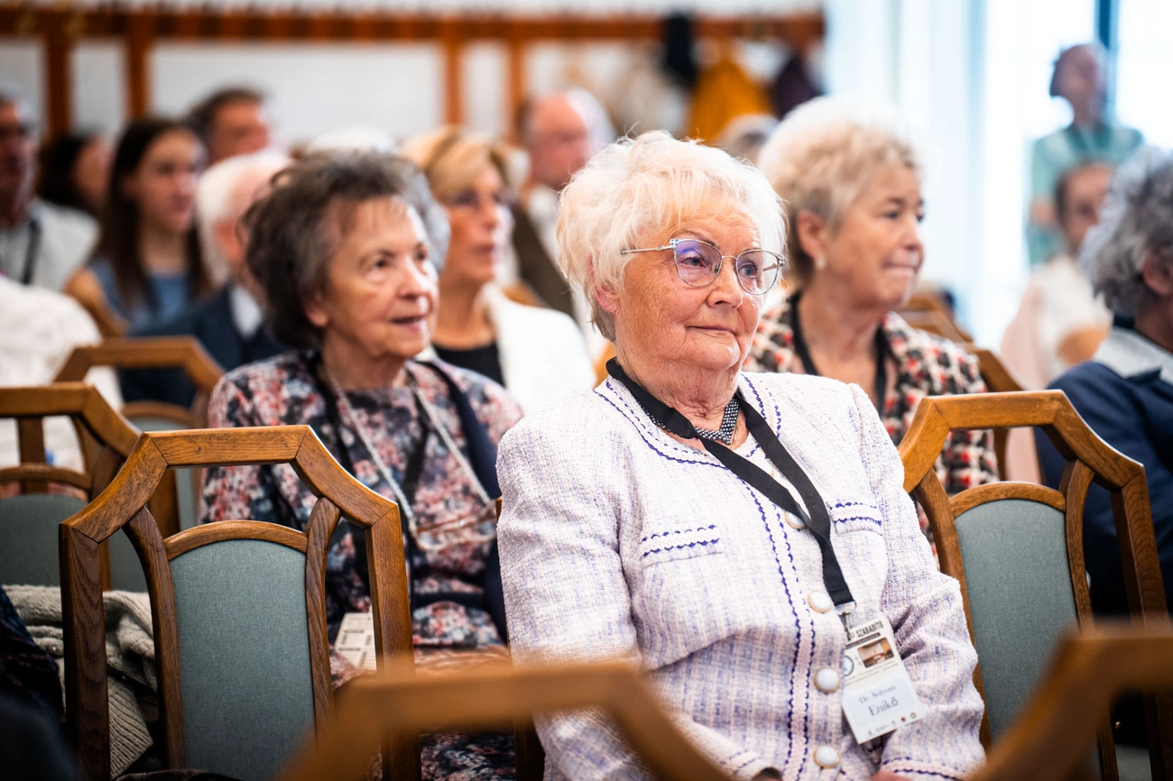 kereszteny_orvos_konferencia_261009_hcs-5.jpg