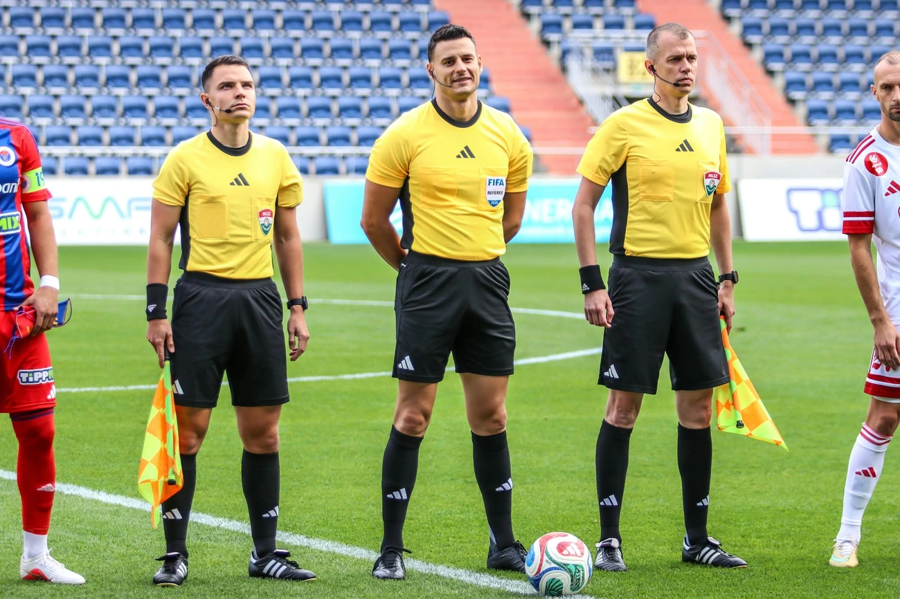 A Vasas – Kisvárda NB I-es labdarúgó mérkőzés miskolci hármasa (balról jobbra): Balla Levente, Rúsz Márton, Berényi Ákos. Fotó: magánarchívum