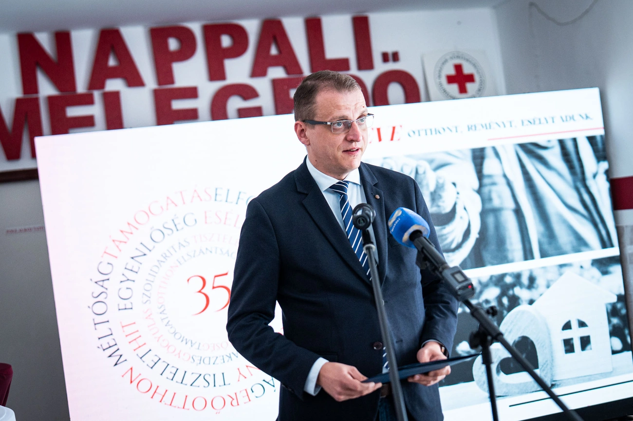 35 éves a Magyar Vöröskereszt