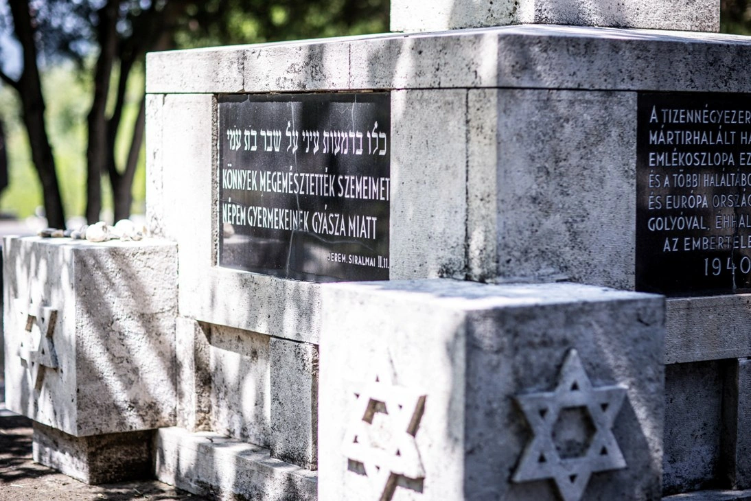 Holokauszt megemlékezés az avasi izraelita temetőben